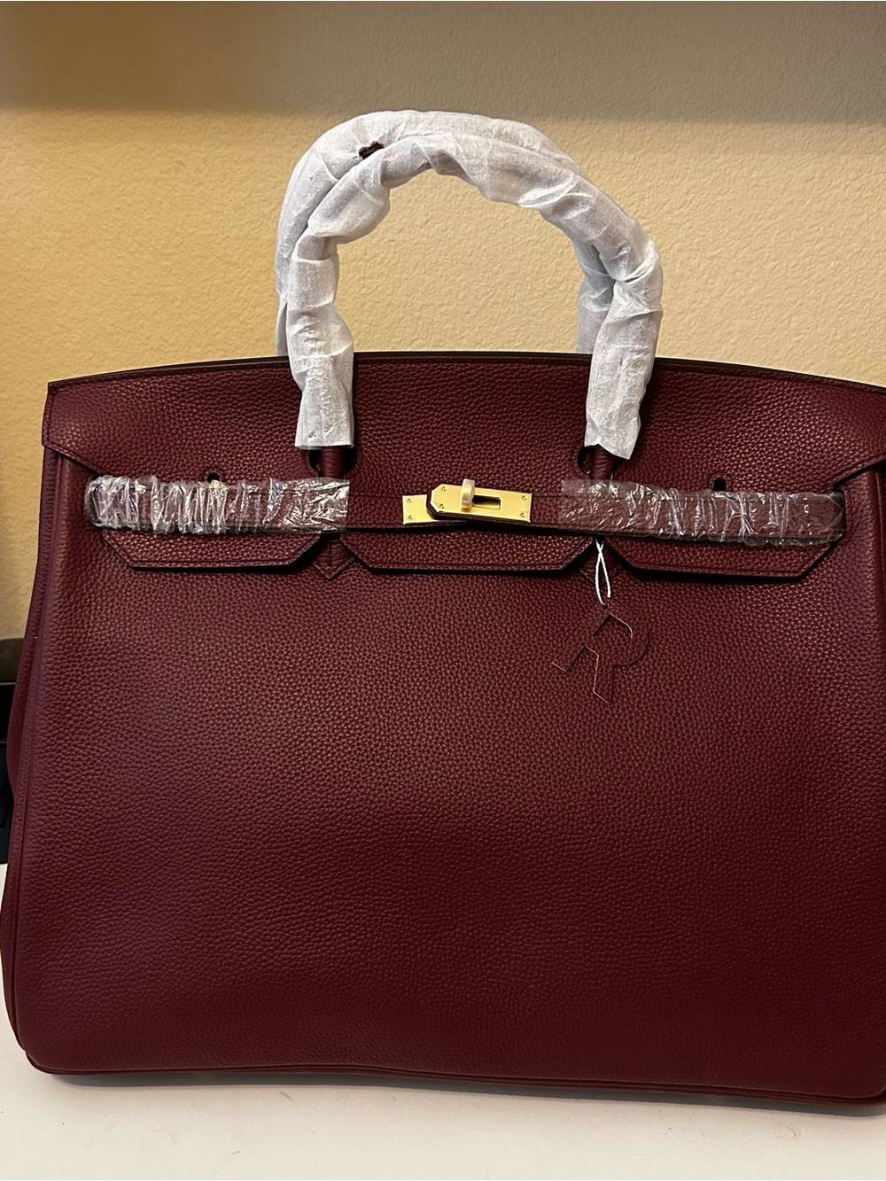 40cm XXL Burgundy Top Handle Leather Satchel - Picture 3 of 11